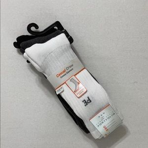 NWT Perry Ellis 3 pair of socks